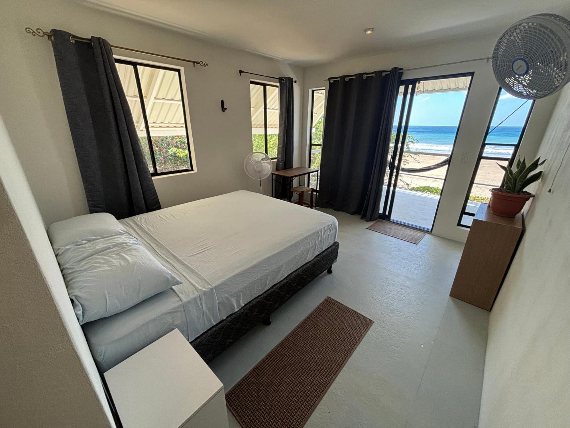 Stella Mar Oceanfront Hotel Popoyo Exteriör bild