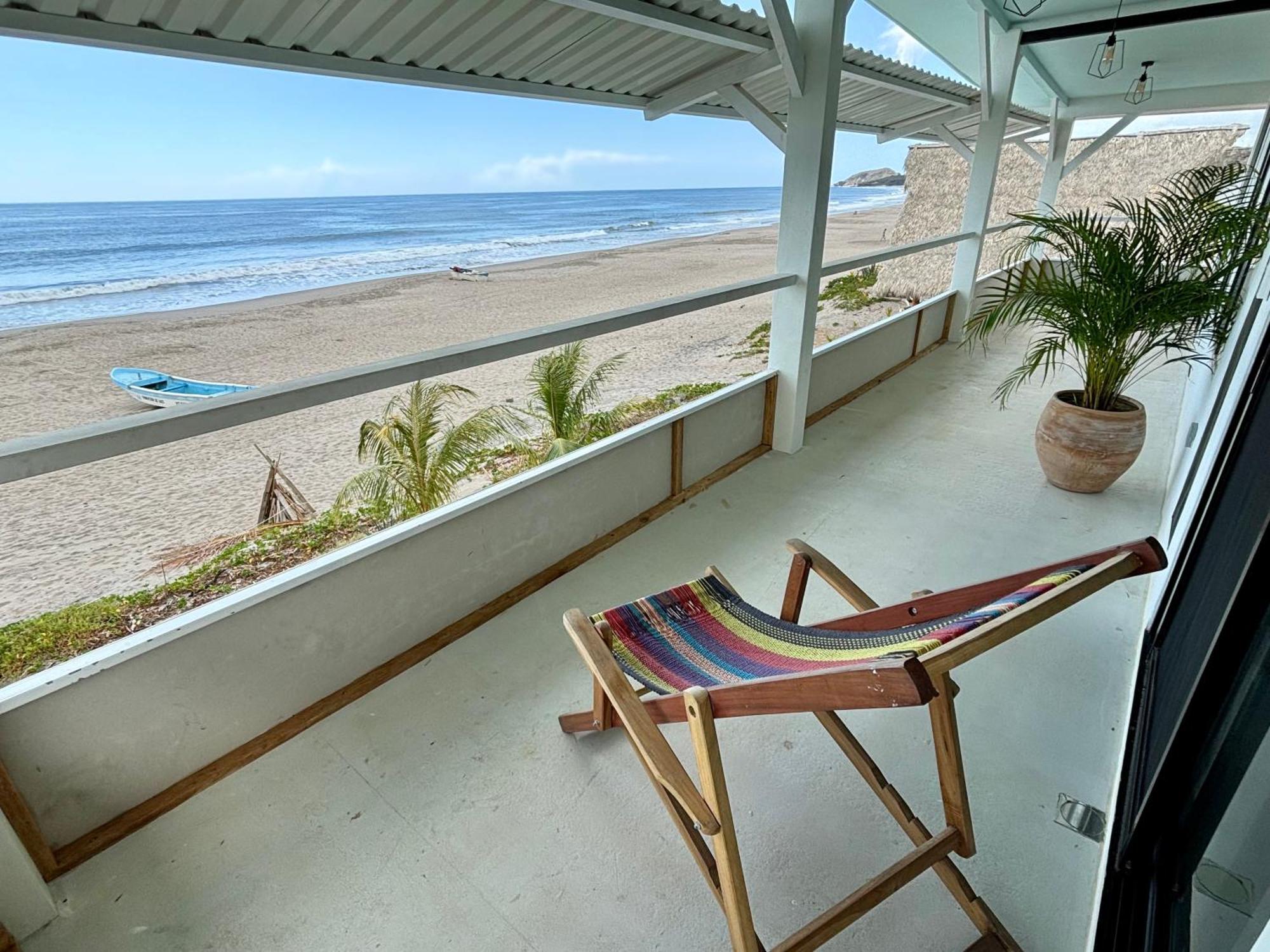 Stella Mar Oceanfront Hotel Popoyo Rum bild