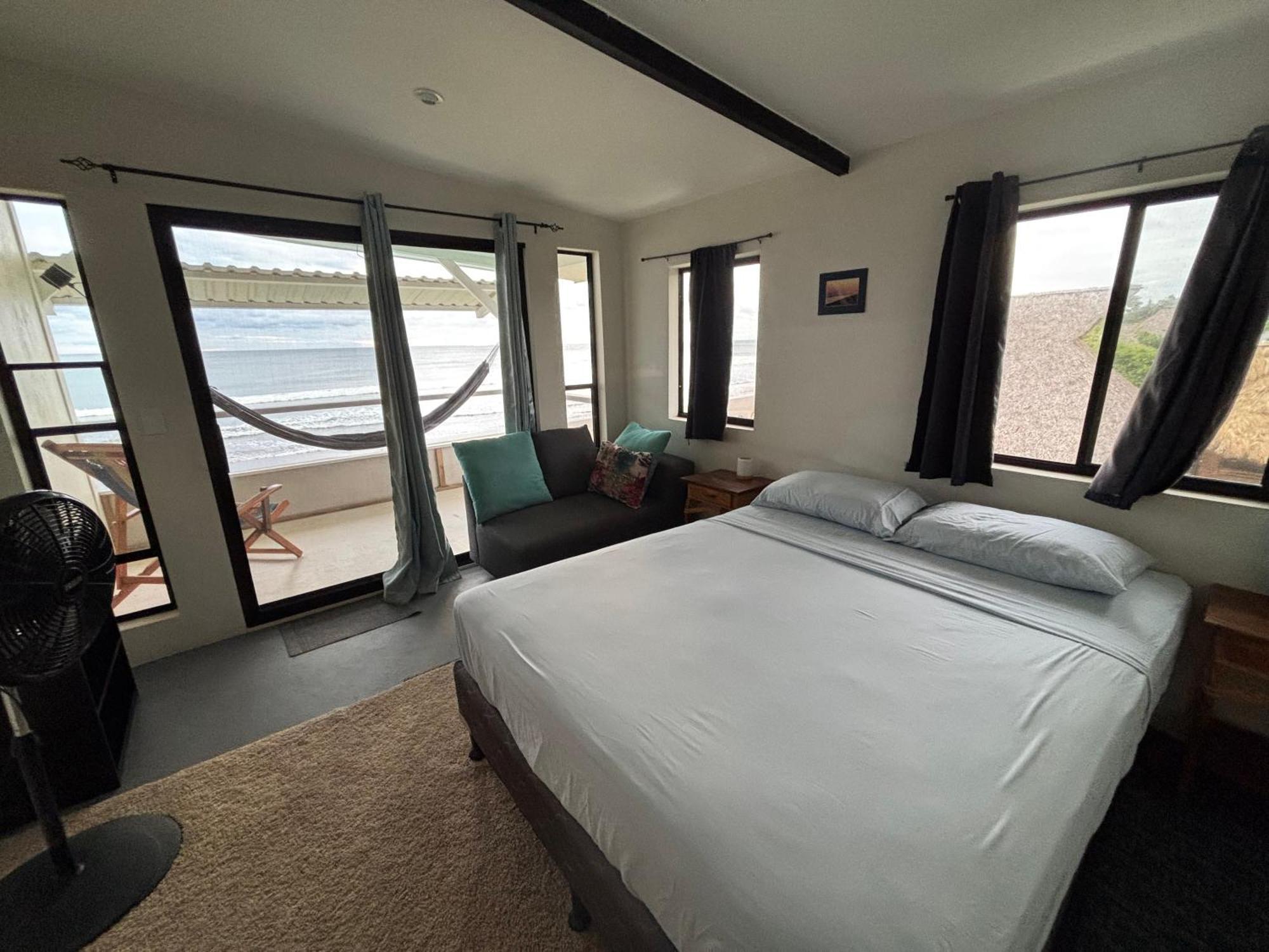 Stella Mar Oceanfront Hotel Popoyo Exteriör bild
