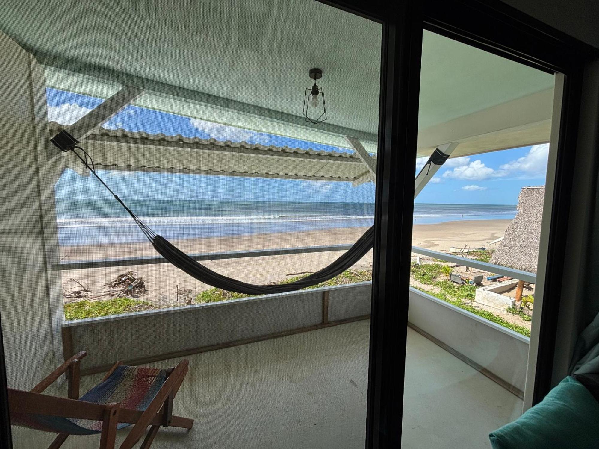 Stella Mar Oceanfront Hotel Popoyo Exteriör bild