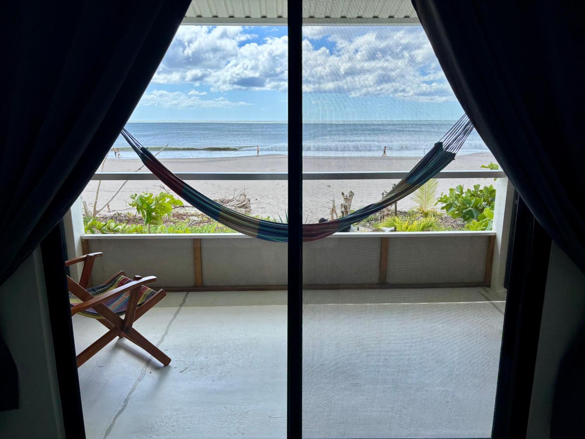 Stella Mar Oceanfront Hotel Popoyo Exteriör bild