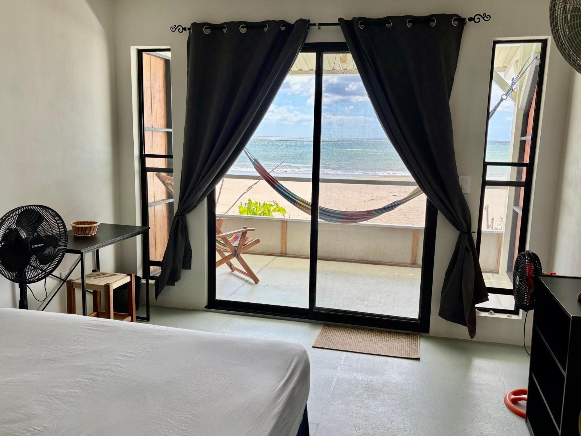 Stella Mar Oceanfront Hotel Popoyo Exteriör bild